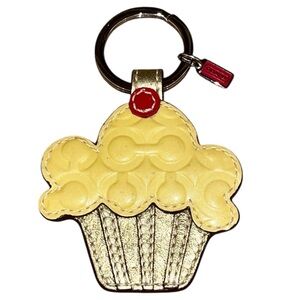 Coach VTG Yellow Cupcake Keychain